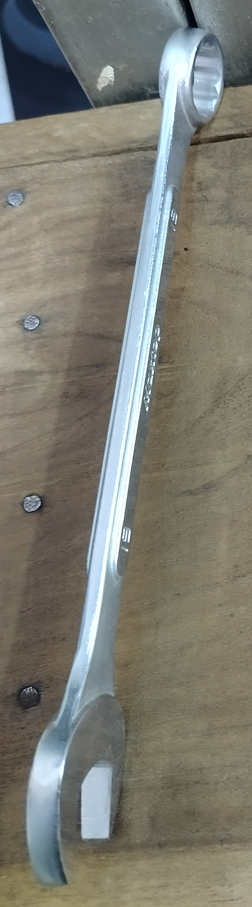 መፍቻ ሜዞ 14-14